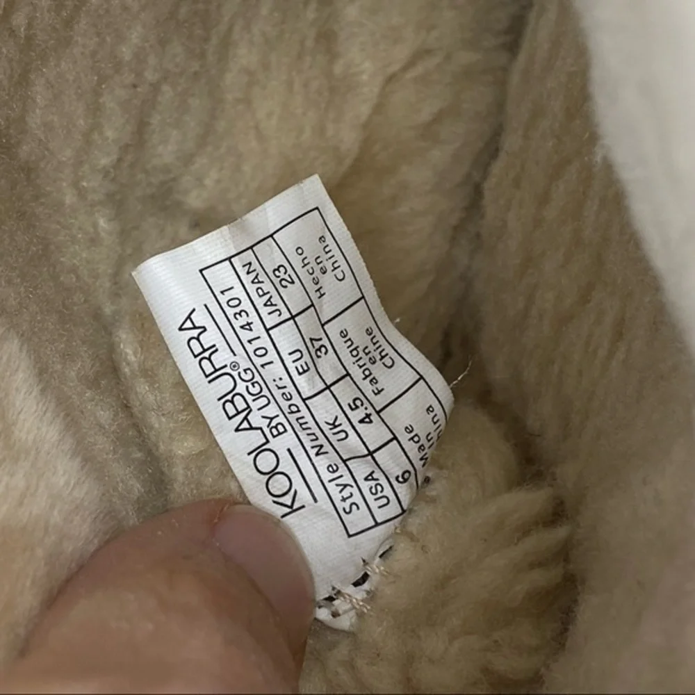 UGG 10” height